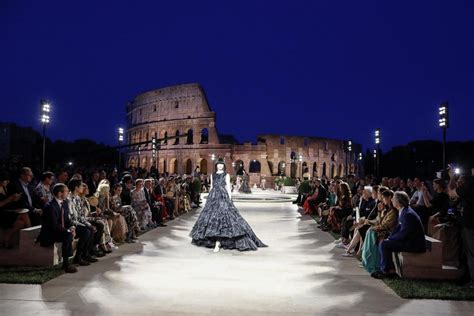 colle palatino fendi|The Fendi Couture 2019.